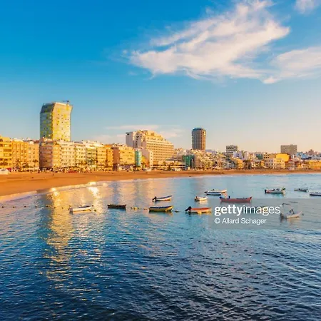 Luxuryflats La Isleta - 2br - Balcony - Parking - Apartament *